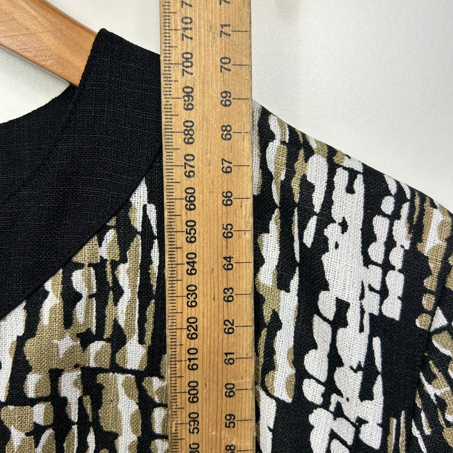 Fella Hamilton Top Size 14 3/4 Sleeve Made in Australia