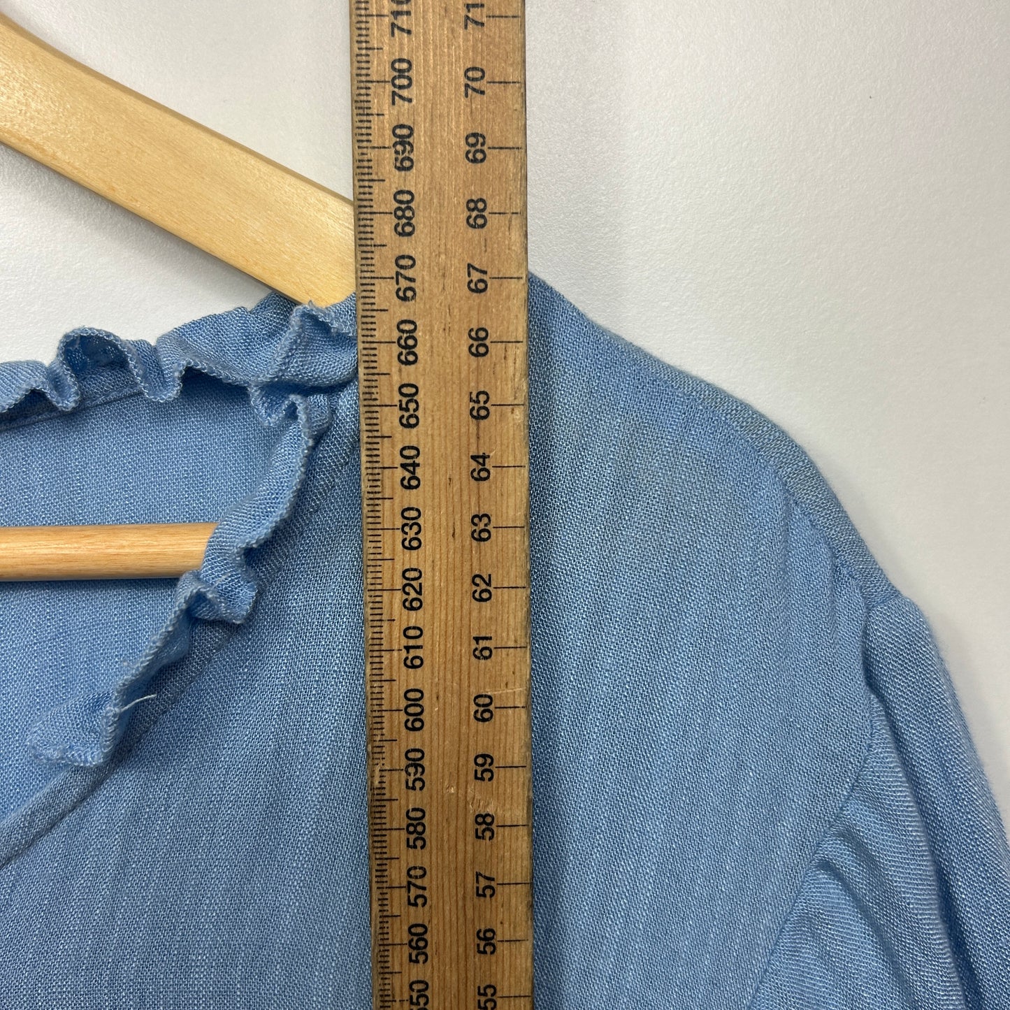 Willow Tree Top Size 18 Blue Short Sleeve Ruffles