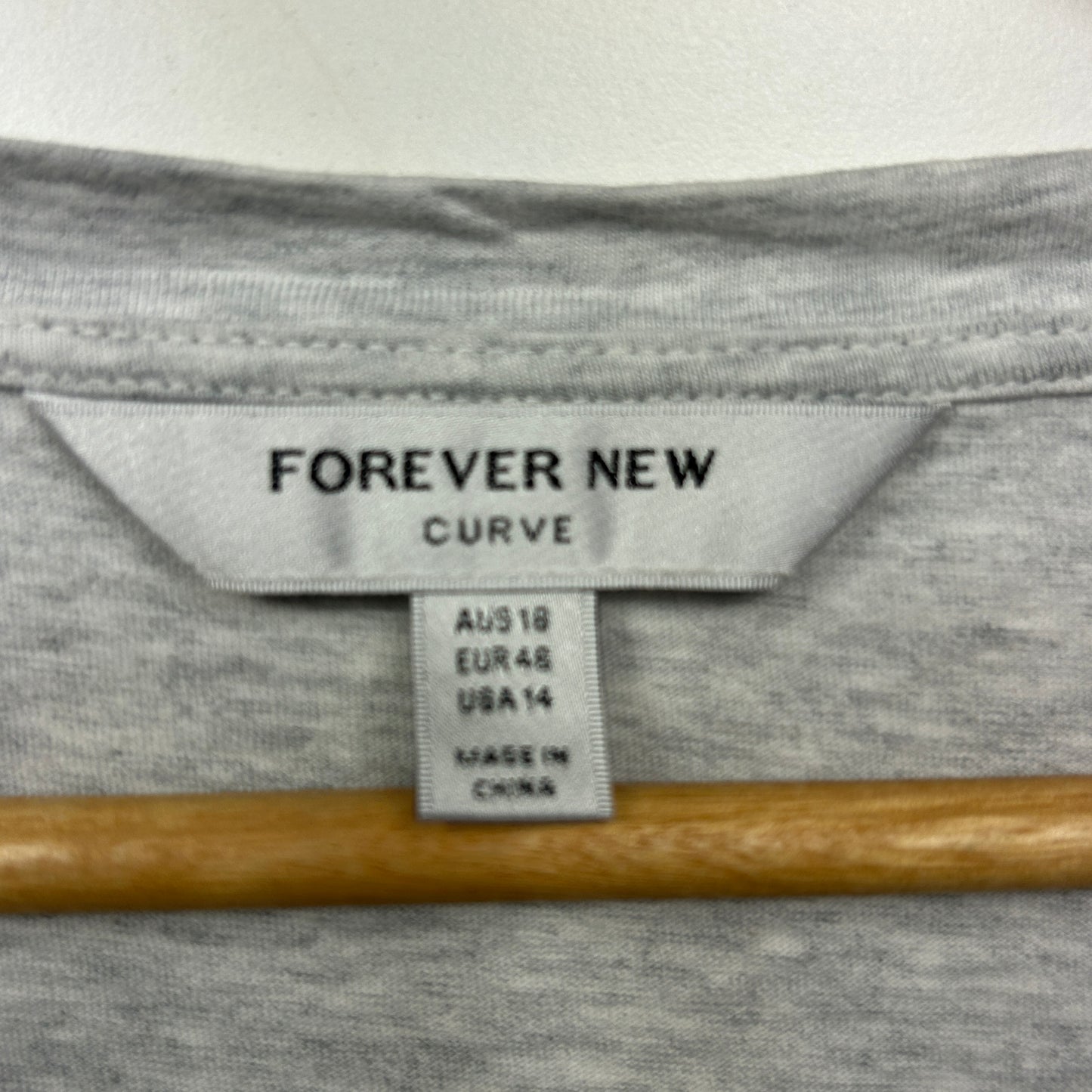 Forever New Curve Top Size 18 Grey Long Sleeve