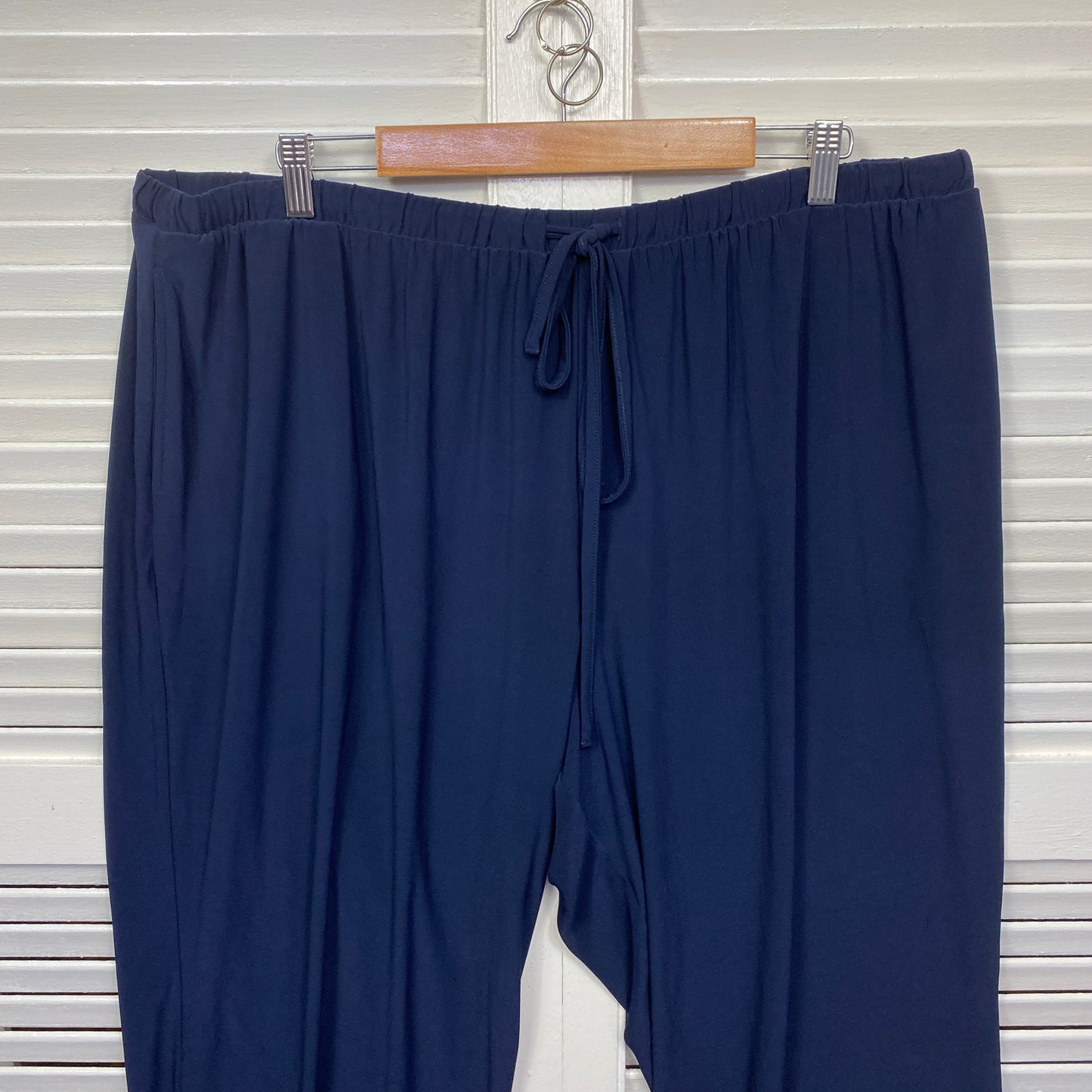 Nina Leonard Cropped Pants Size 3XL 22 24 Blue Pockets