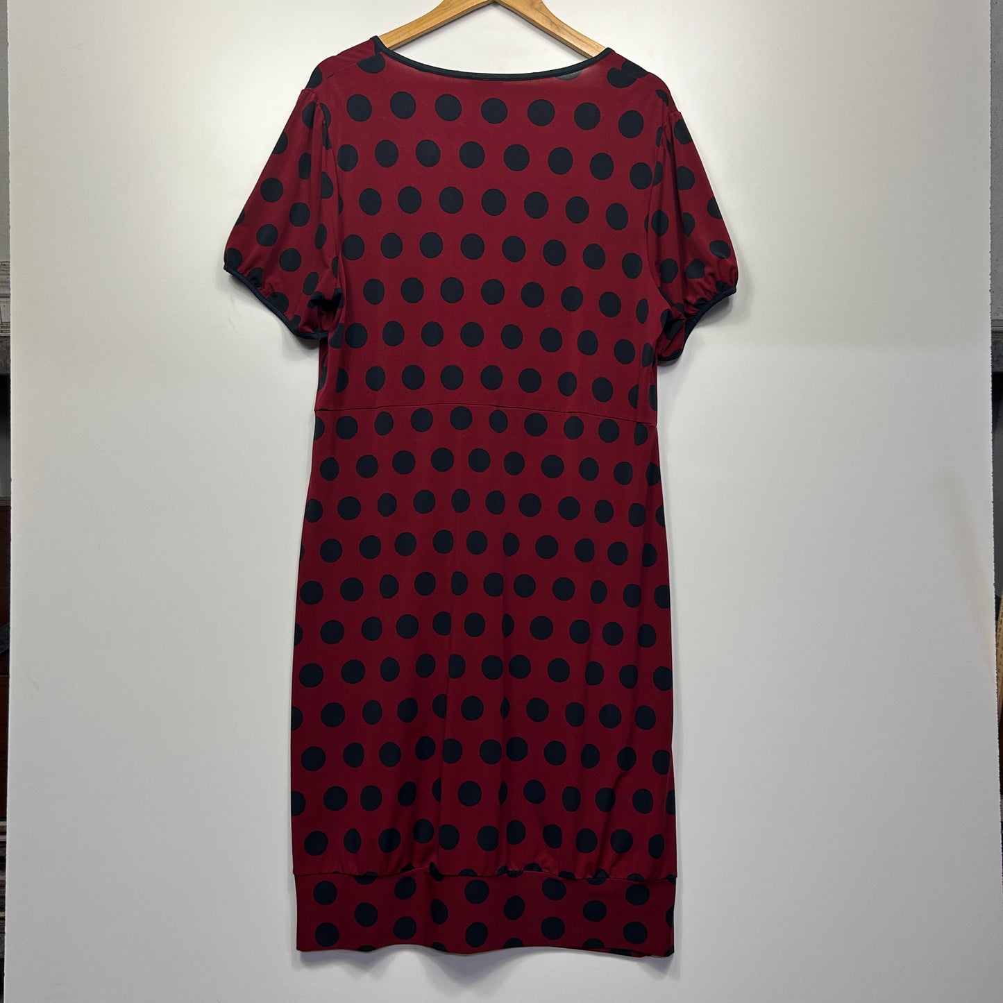 Leona Edmiston Dress Size 18 Maroon Polka Dots Short Sleeve Midi Length