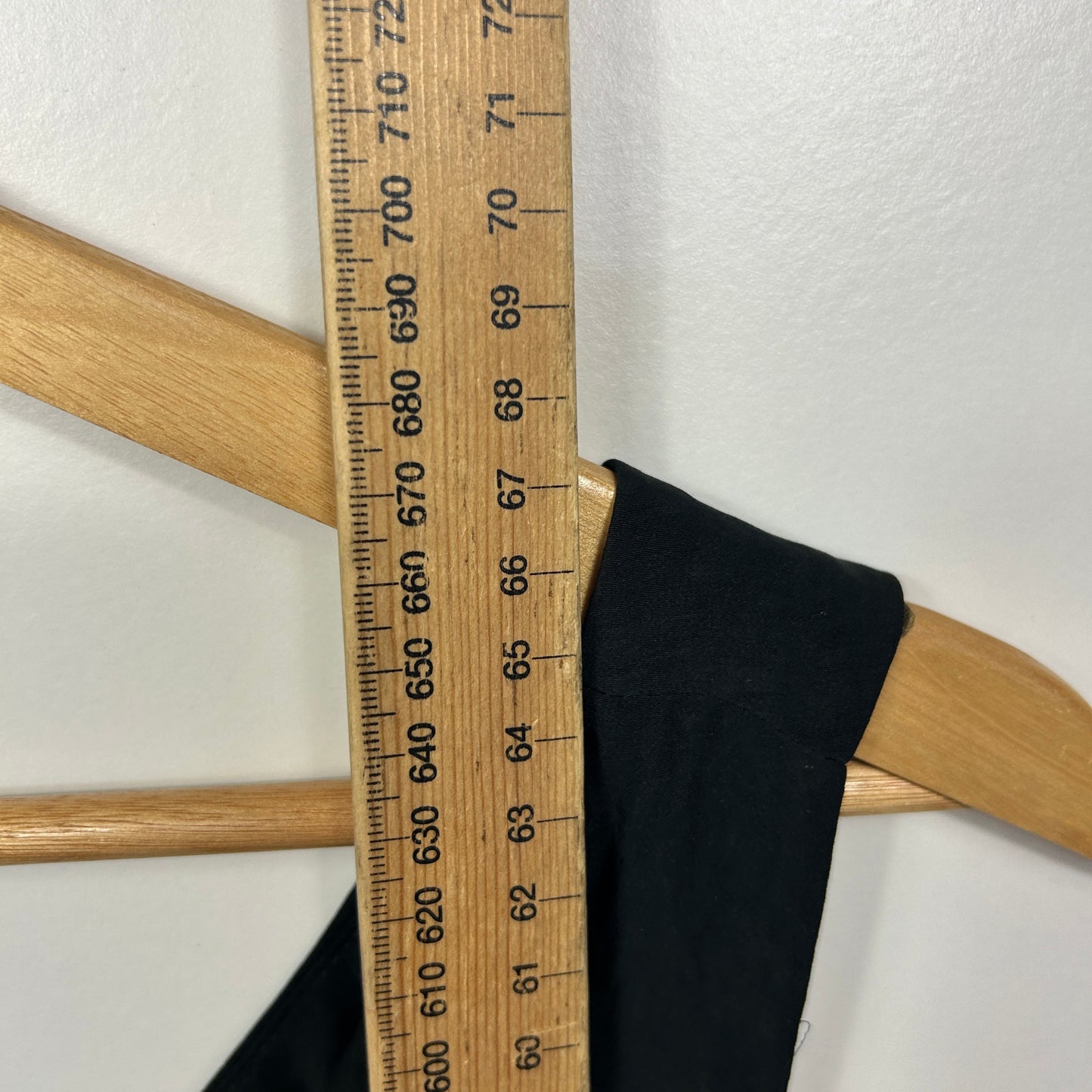 Portmans Black Sleeveless Top - Size 16