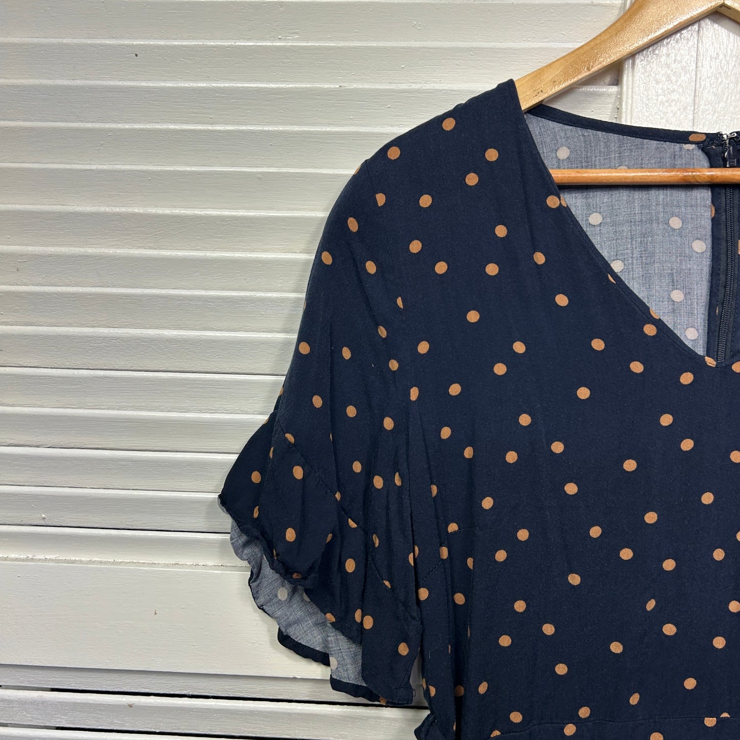 Jacqui E Dress Size Large 14 Navy Mustard Short Sleeve Polka Dots Viscose Belt
