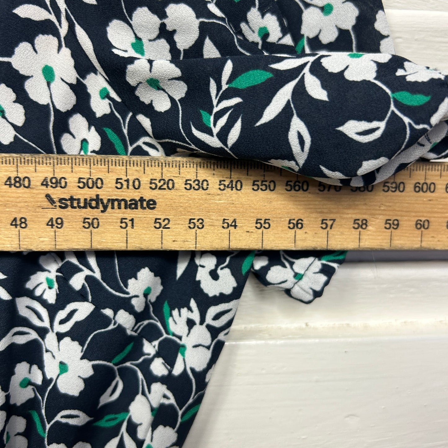 Jacqui E Dresses Size 14 Navy Floral Short Sleeve Belt
