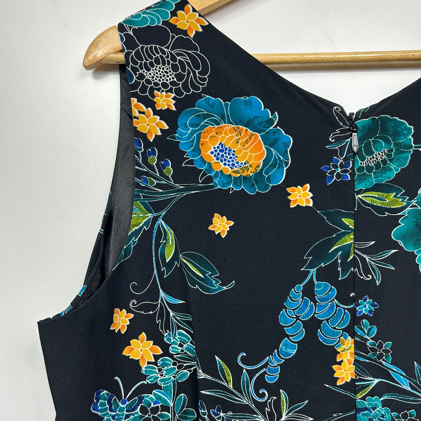 City Chic Dress Size 20 Large Plus Sleeve Fit & Flare Floral