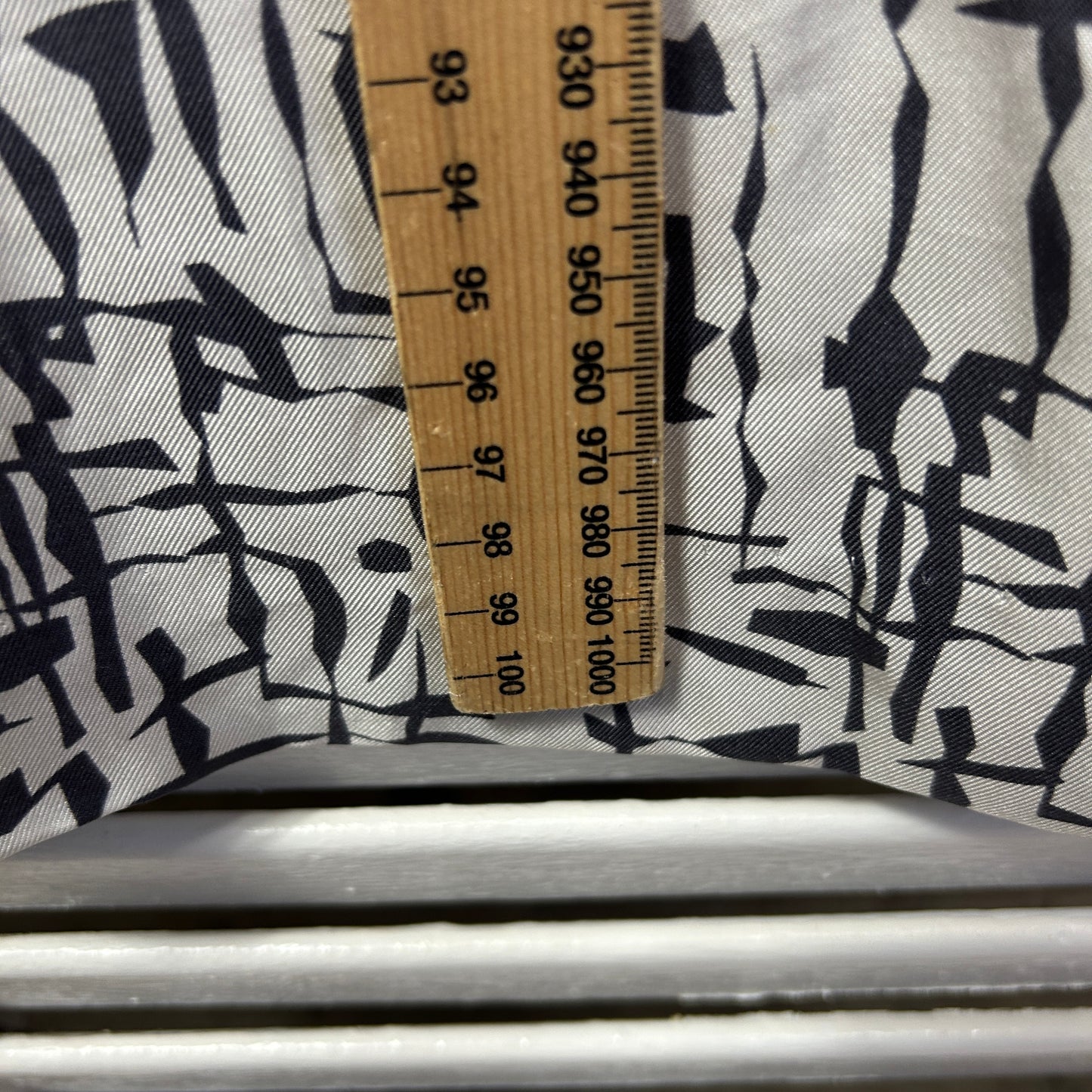 David Lawrence Silk Dress Size 14 White Grey Short Sleeve