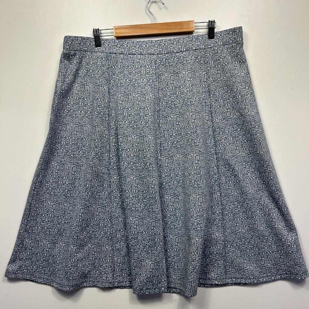 Damart Grey Patterned Skirt - Size 24