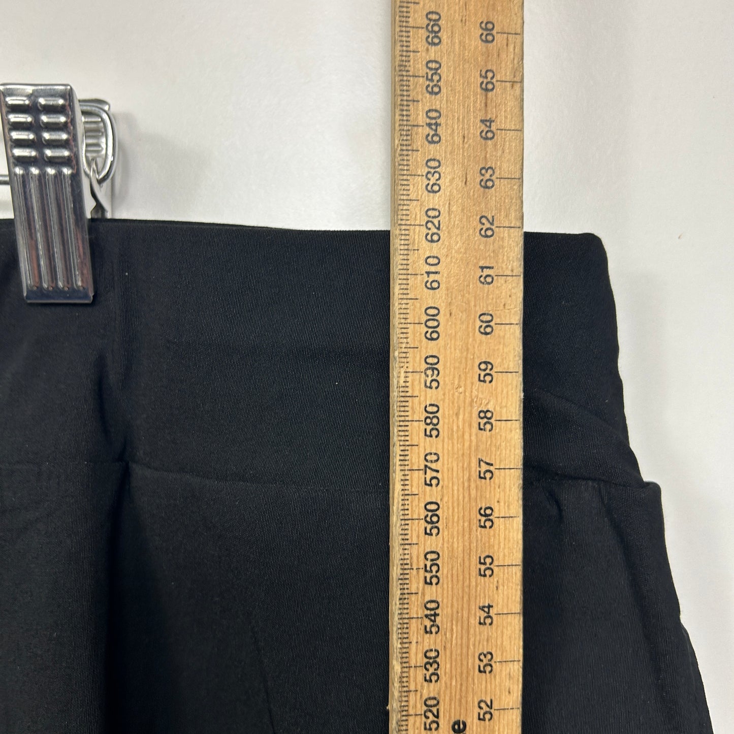 Taking Shape Shorts Size 24 Black Pull On