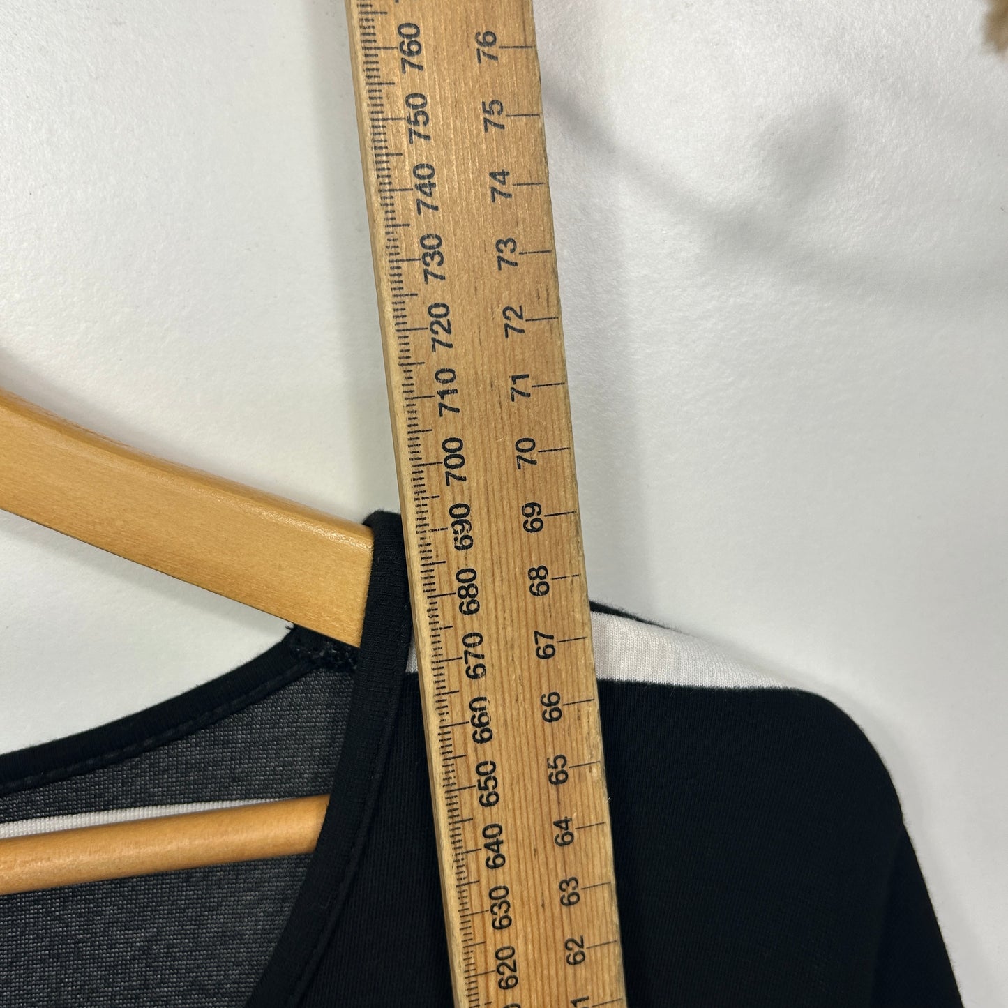 Virtuelle Black and White Striped Bamboo Top - Size 14