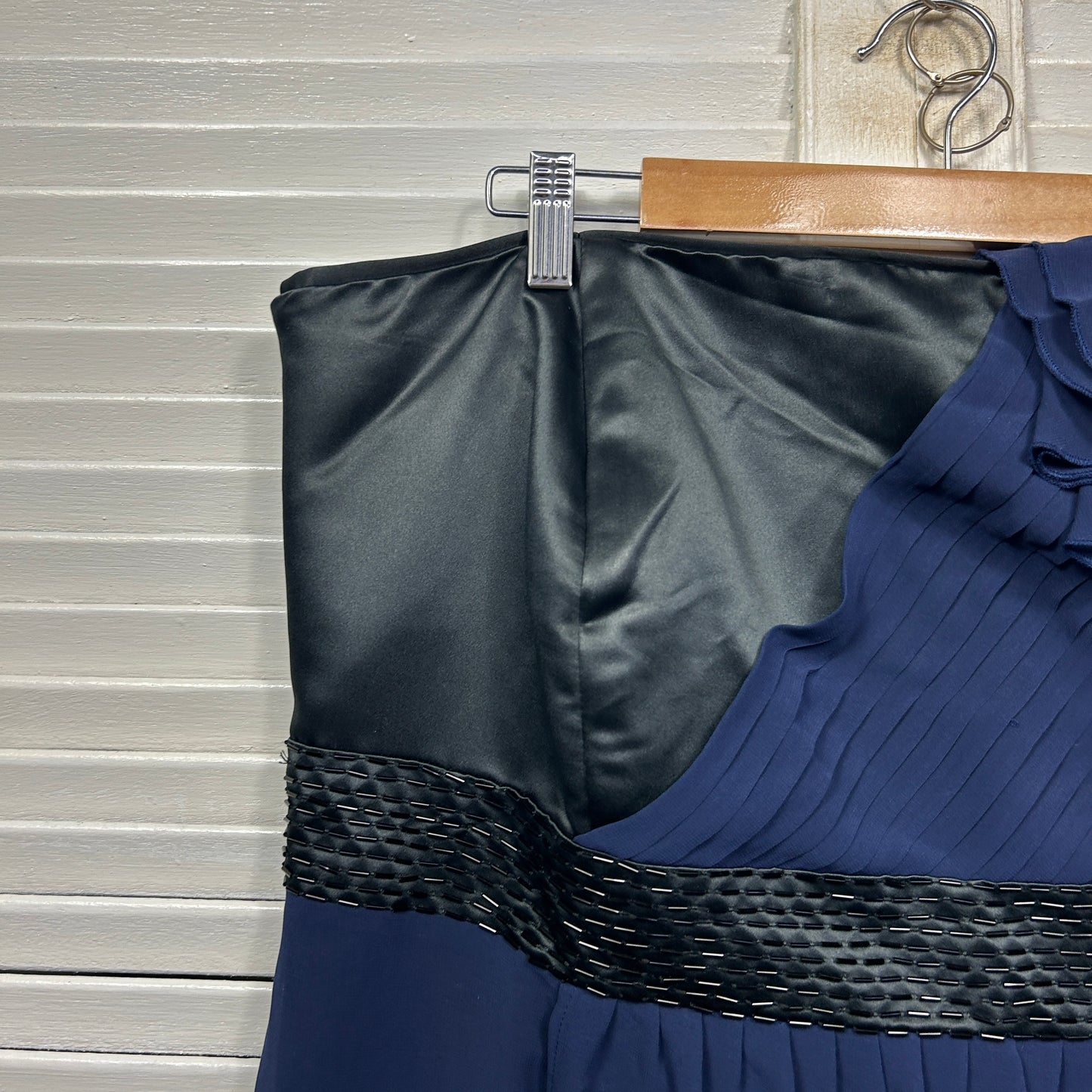 City Chic Dress Size 18 Sleeveless Evening Cocktail Formal