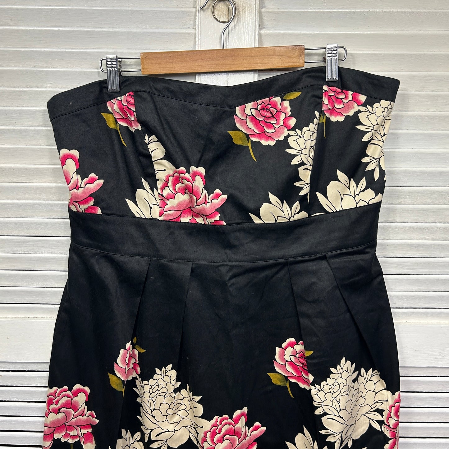 City Chic Dress Size 16 Small Plus Strapless Floral Cocktail