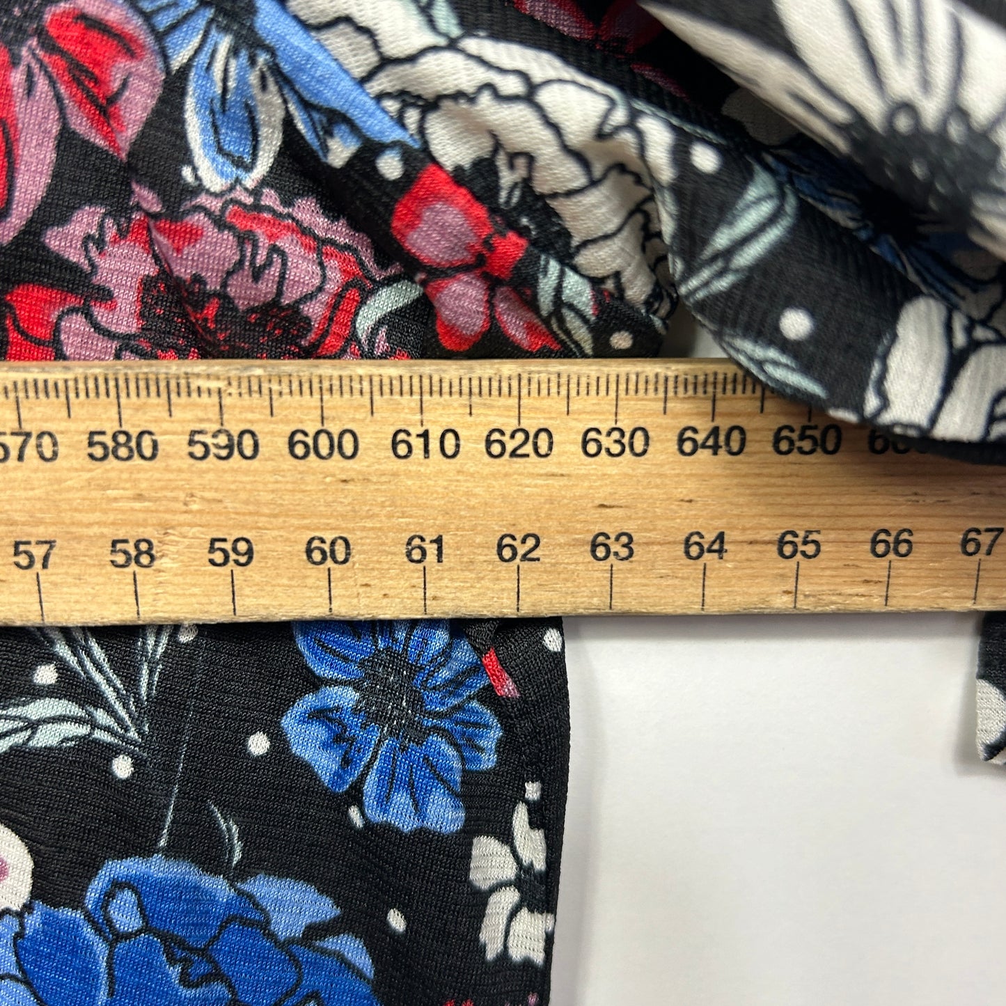 Edited Top Size 22 Black Floral 3/4 Sleeve