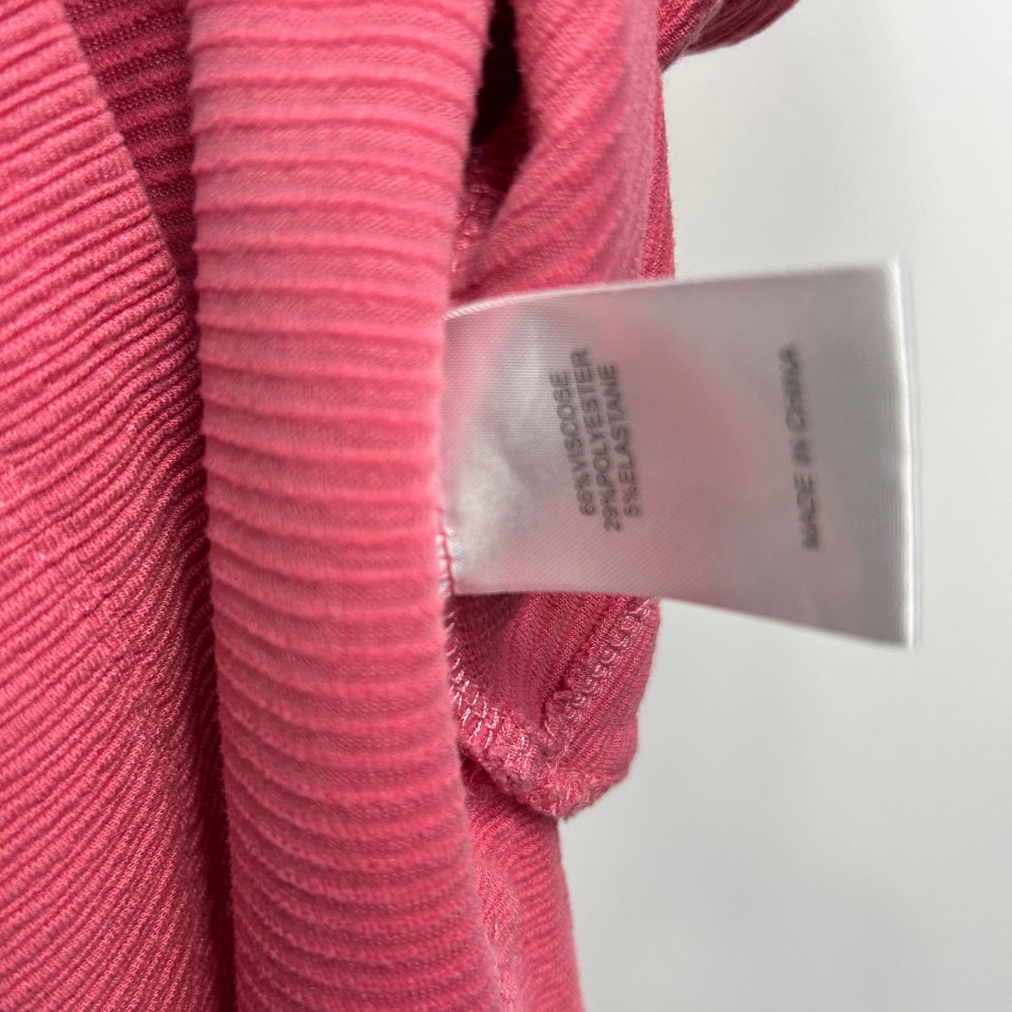 Virtuelle Top Size 16 Small Plus Pink Short Sleeve