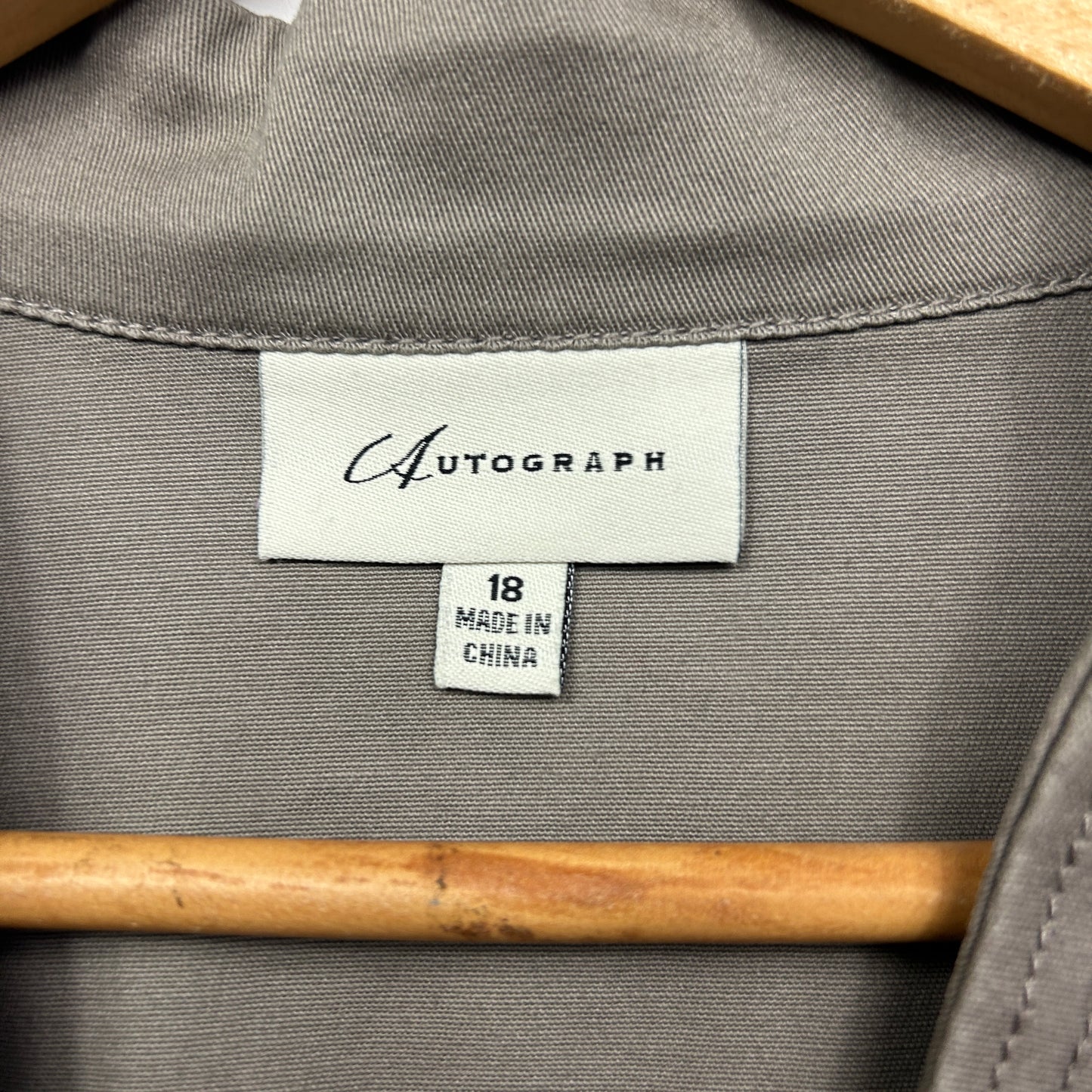 Autograph Vest Size 18 Sleeveless Cropped