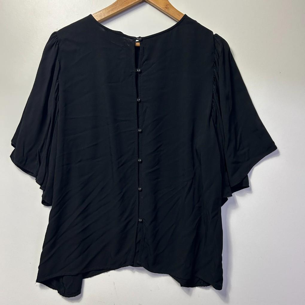 Piper Curve Black Top - Size 16