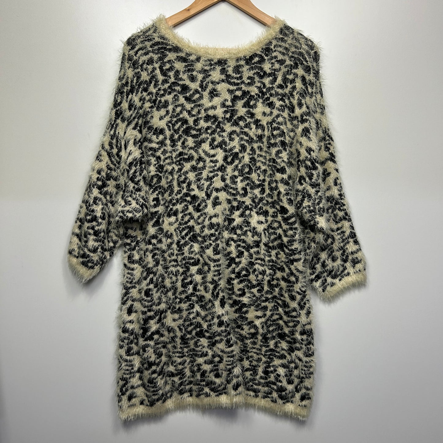 Autograph Jumper Size 20 Large Plus Animal Print Fluffy