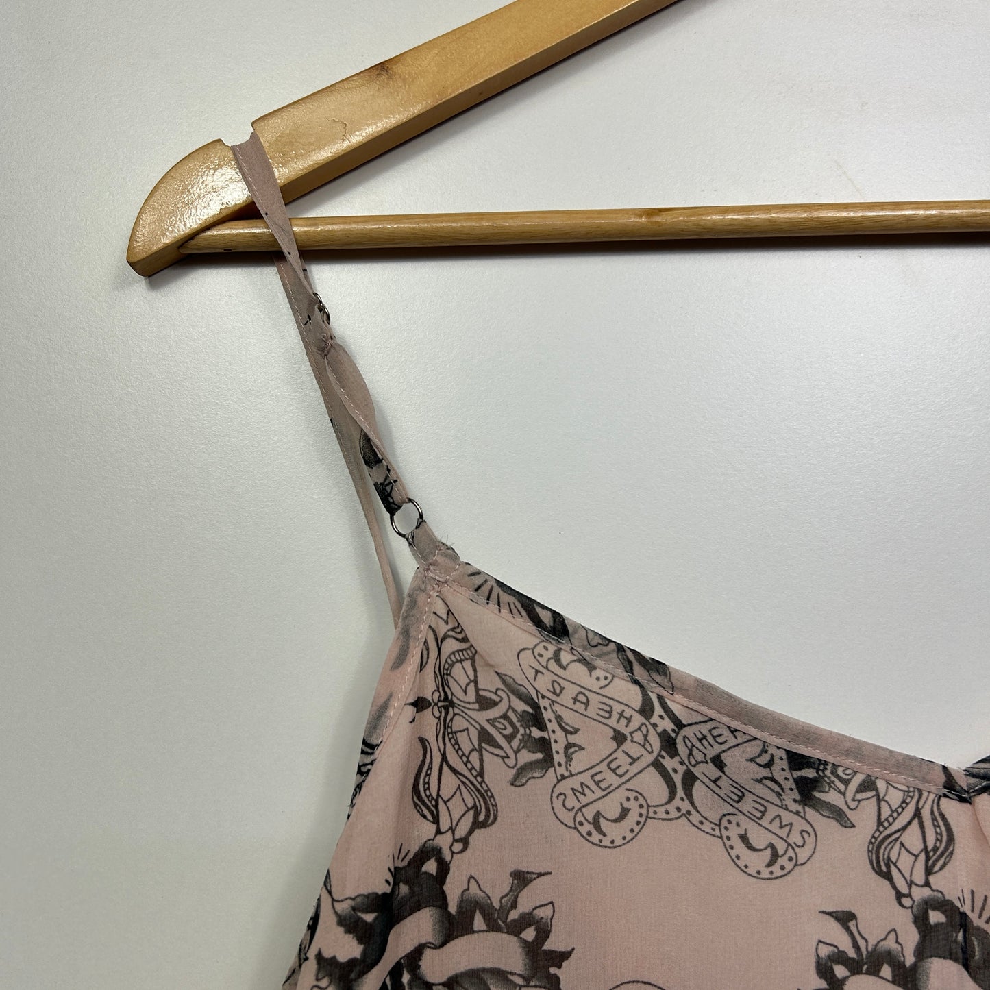 City Chic Top Size 14 16 Small Plus Pink Floral Sleeveless