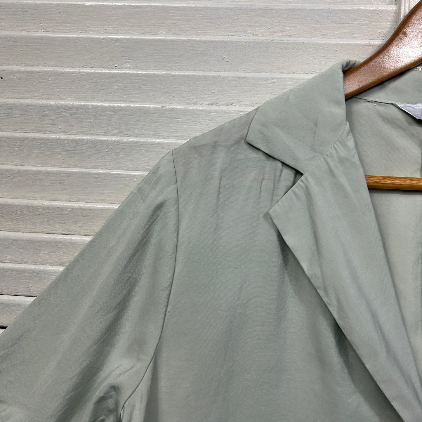 Preview Top Size 14 Button Up Short Sleeve Collared