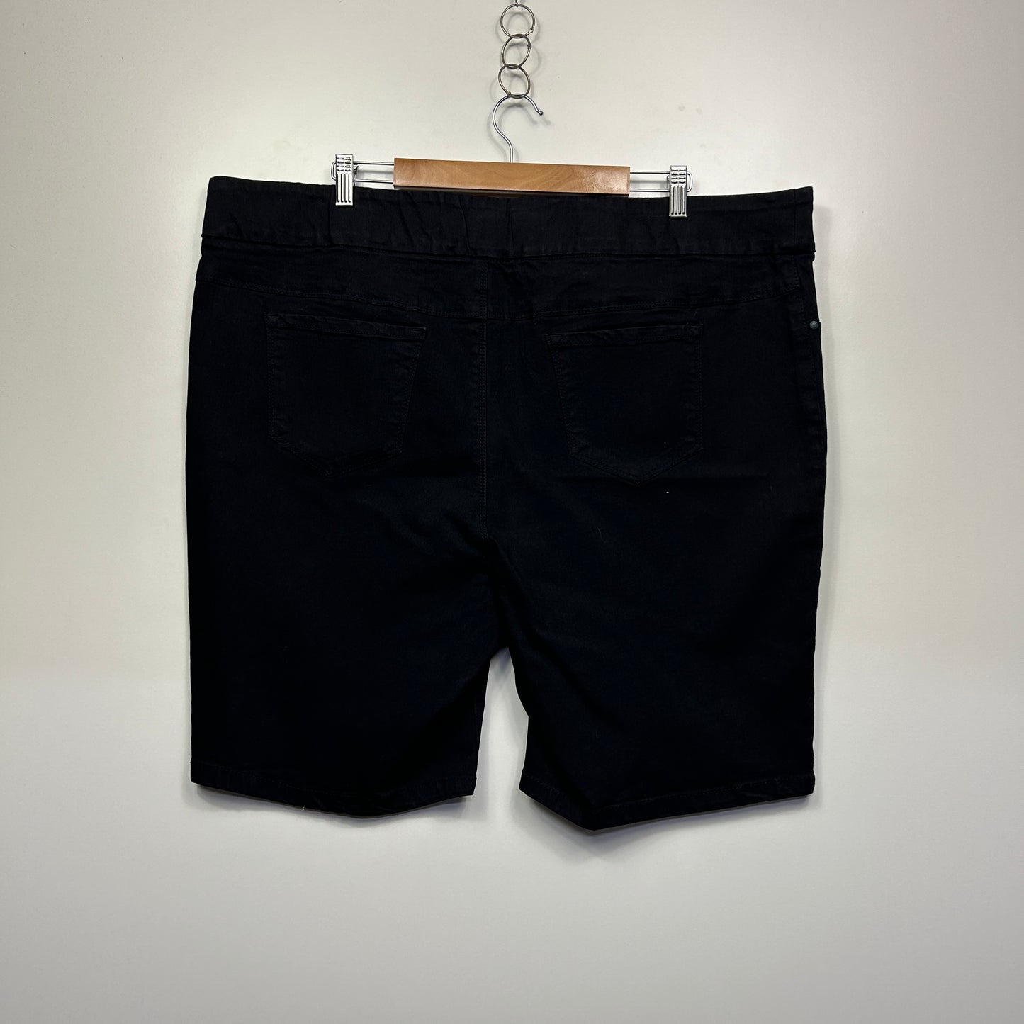 Breakers Shorts Size 24 Plus Black Denim Pull On