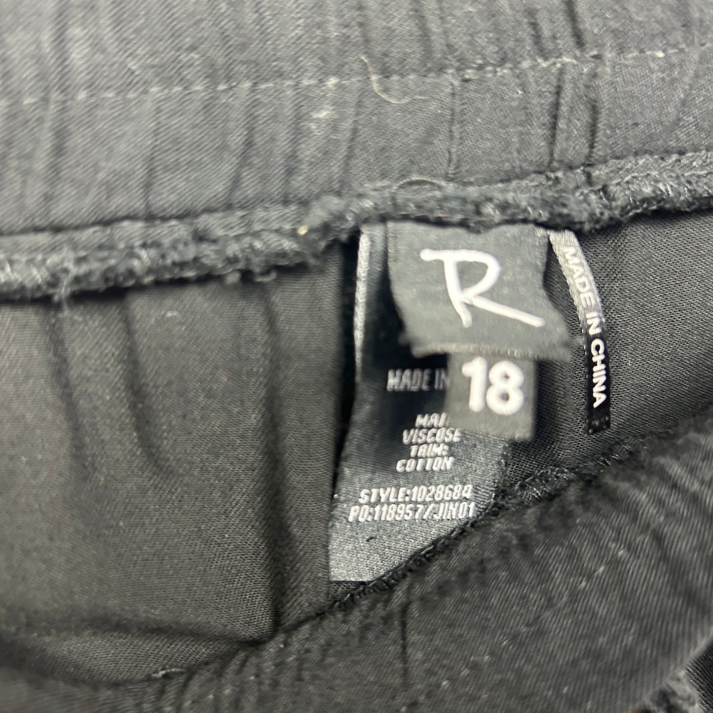 Rockmans Broderie Pants Size 18 Black Embroidered Drawstring Waist Cuffed Ankle