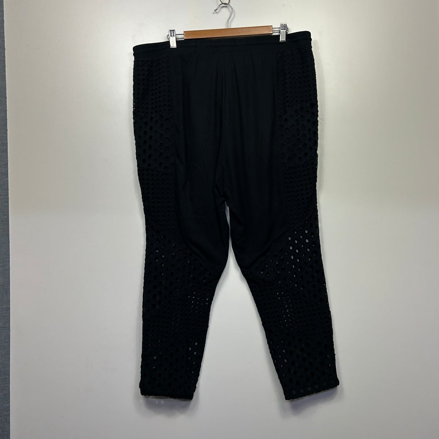 Rockmans Broderie Pants Size 18 Black Embroidered Drawstring Waist Cuffed Ankle