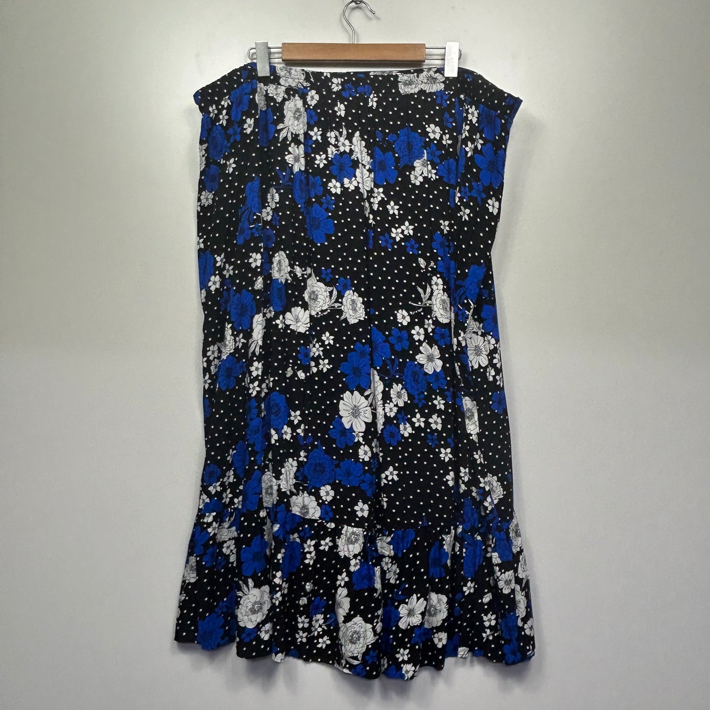 Edited Maxi Skirt Size 24 Black Floral Hi Low Hem New