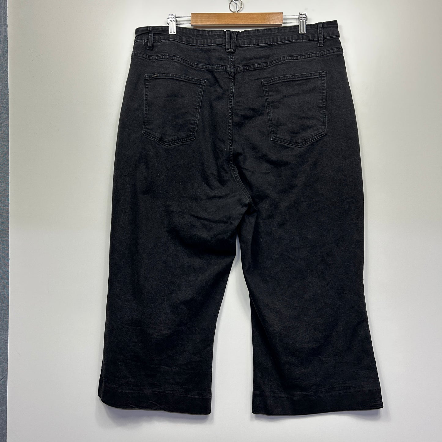 City Chic Harley Jeans Size 22 Black Denim High Rise Crop