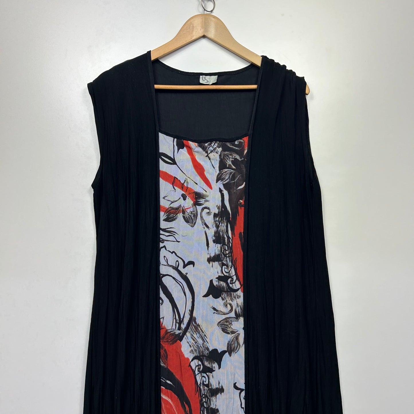 Taking Shape Dress Size 14 XS Plus Sleeveless Black Midi Length