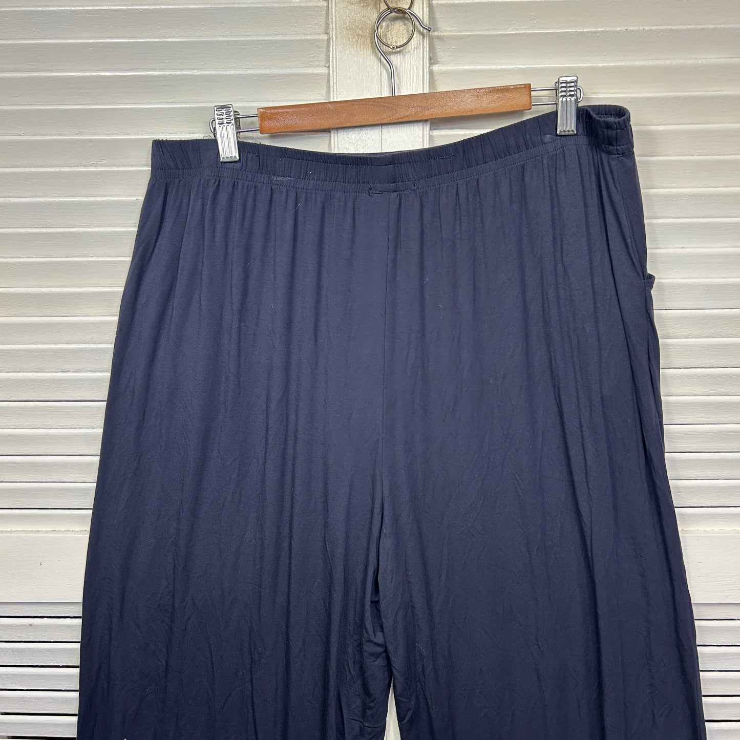 Tani Pants Size 3XL 20 22 Navy Pockets Loungewear Cropped Wide Leg