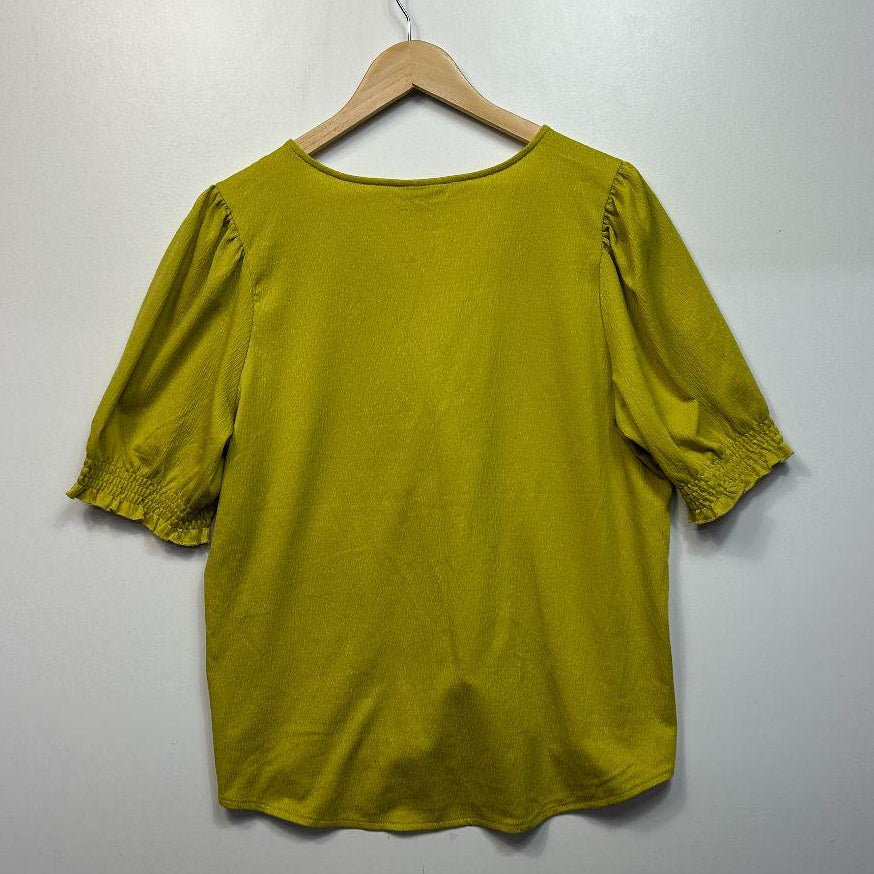 Sussan Lime Top - Size L