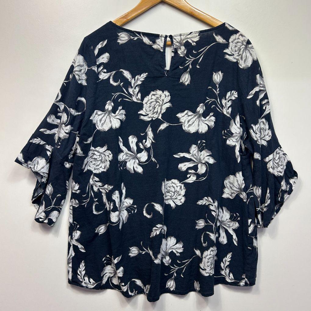 Katies Navy Linen Floral Top - Size 20