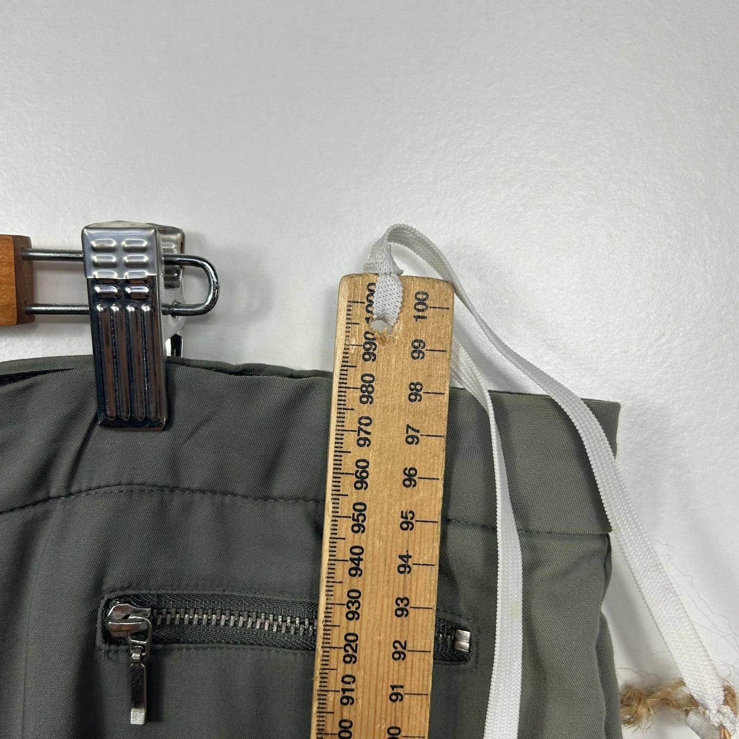 Capture Khaki Zip Pocket Pants - Size 16W