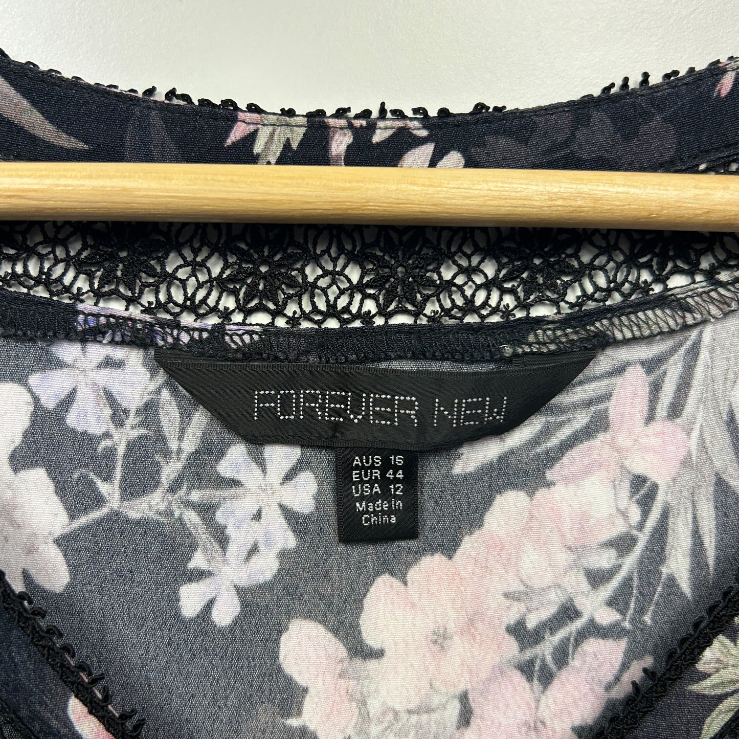 Forever New Top Size 16 Black Floral Cold Should Sleeve