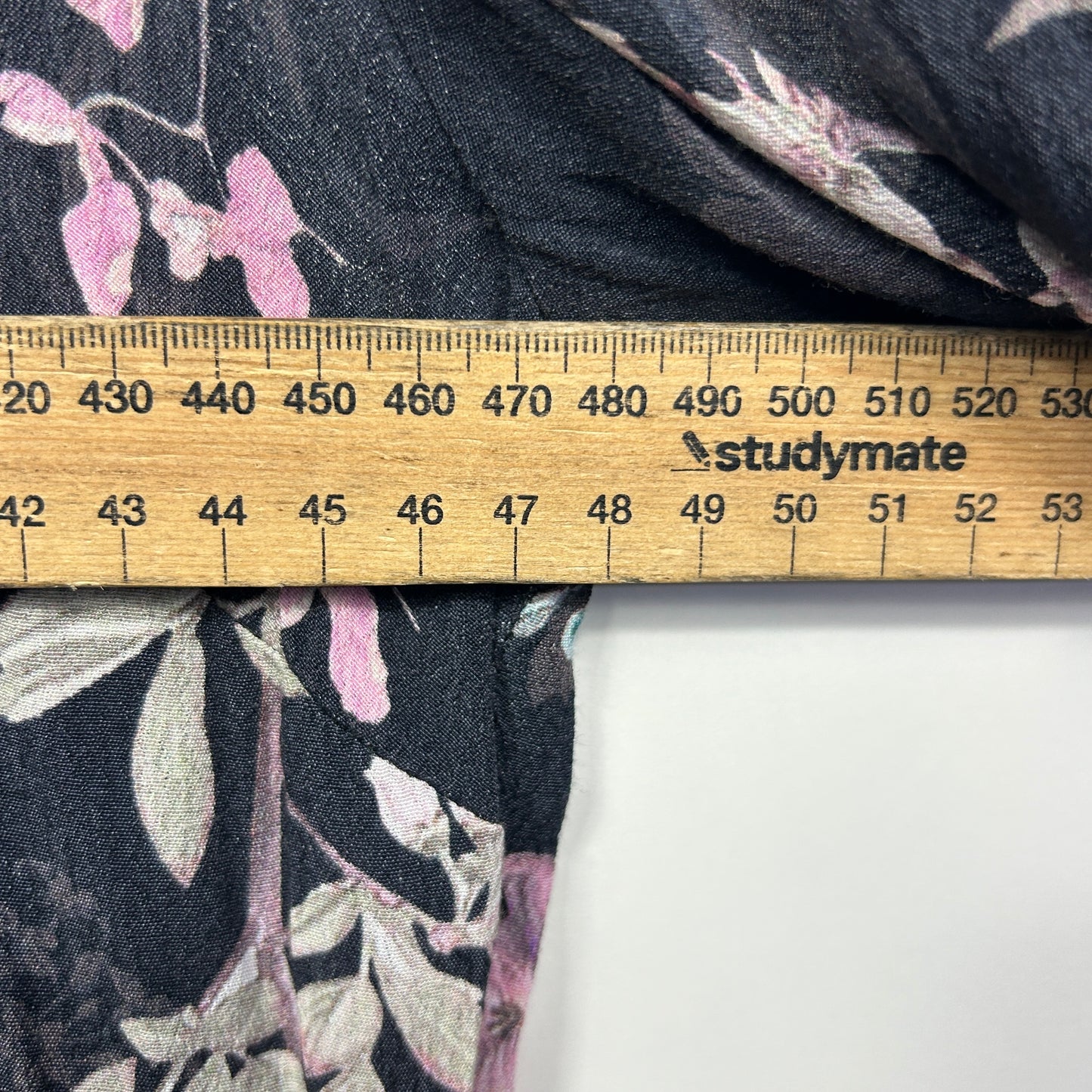 Forever New Top Size 16 Black Floral Cold Should Sleeve