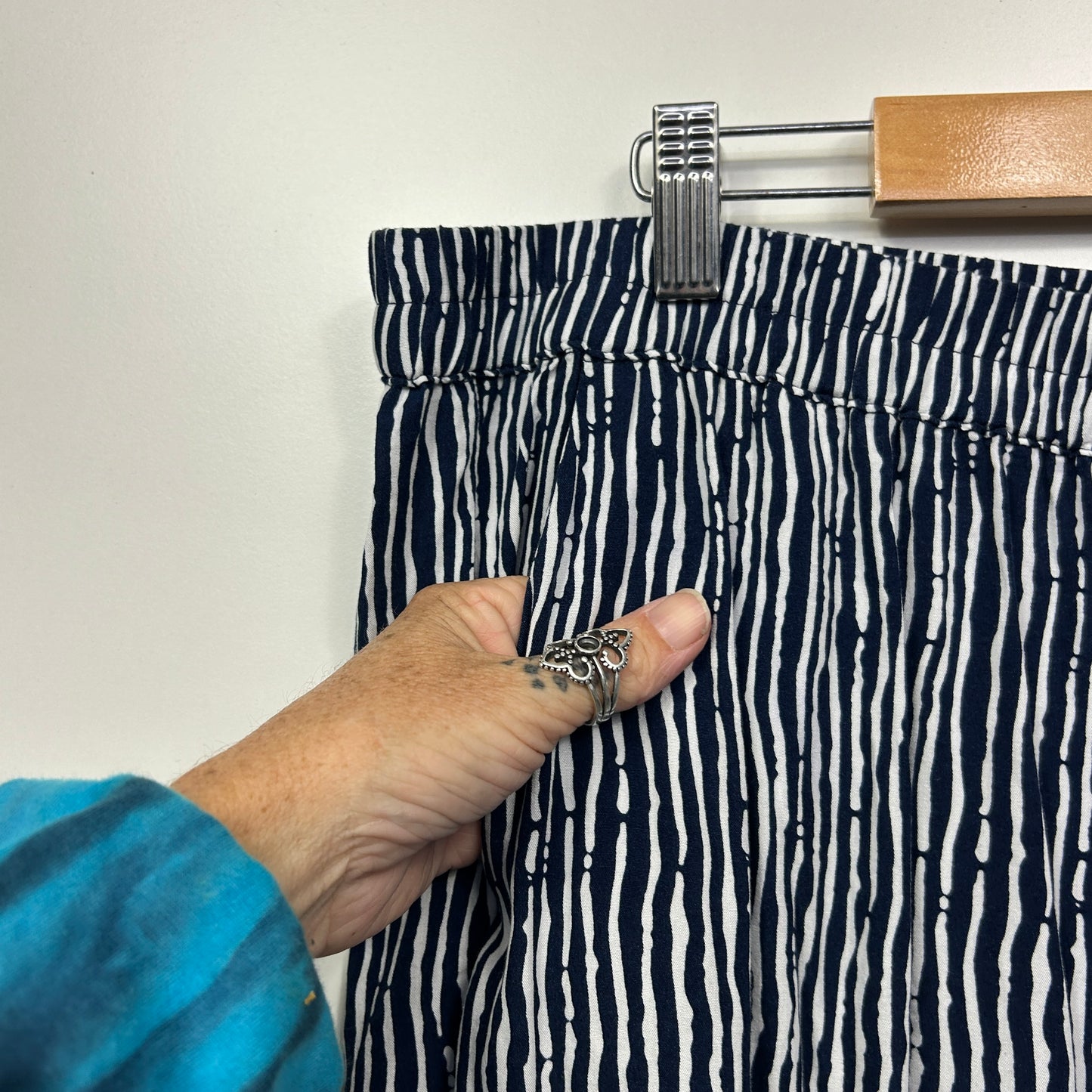 Cordelia St Pants Size 20 Navy White Pockets Elastic Waist