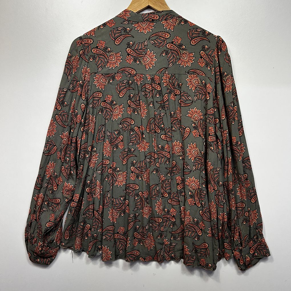 Fate + Becker Khaki Paisley Top - Size 16