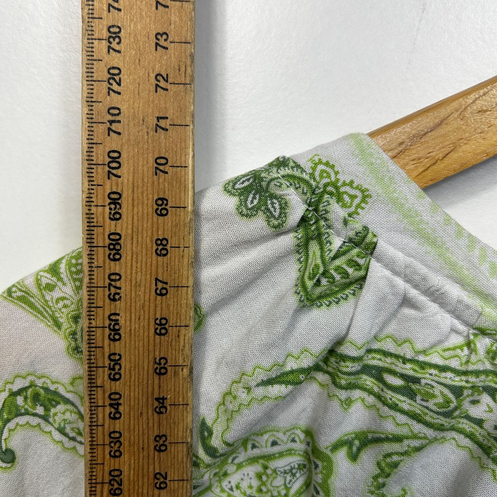 Millers Green Paisley Top - Size 16/18