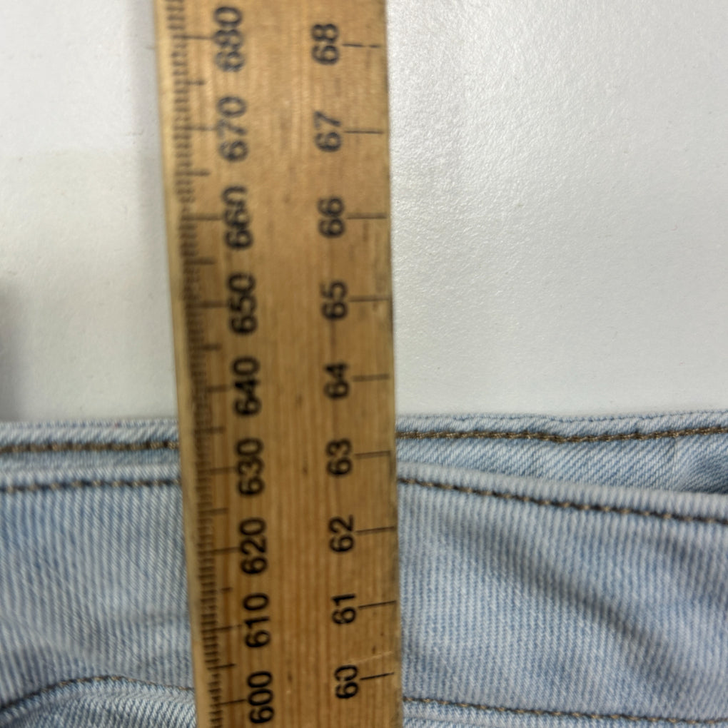 Crossroads Denim Light Blue Denim Shorts - Size 22