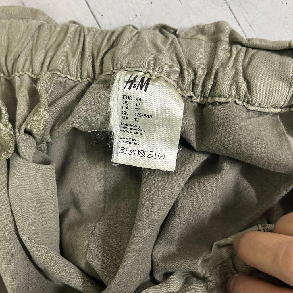 H&M Khaki Pants - Size 16