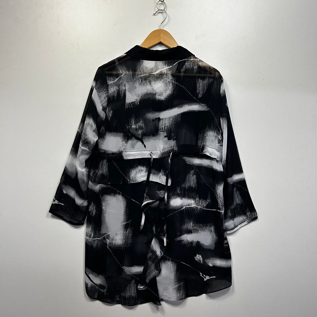 Dressed by Threadz Black Print Sheer Shirt - Size 16/18