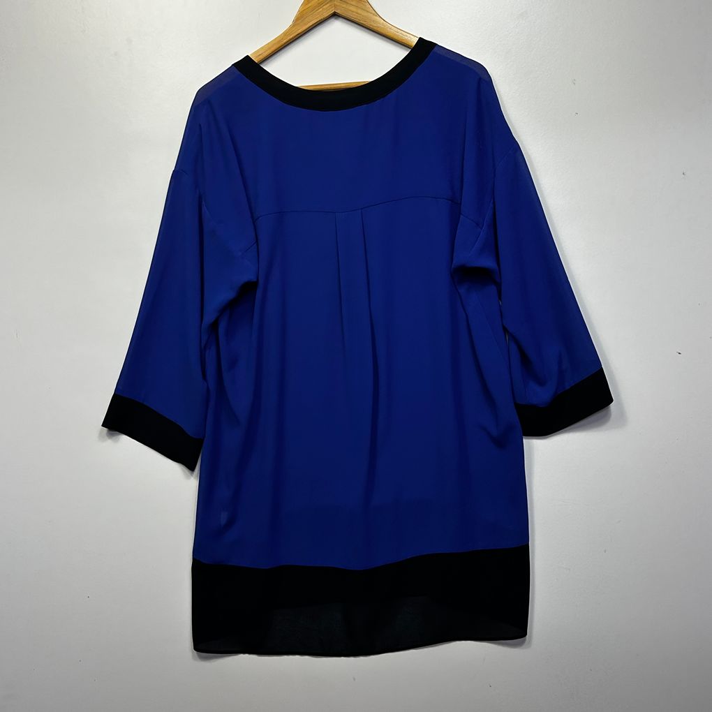 Sara Blue Black Top - Size 16