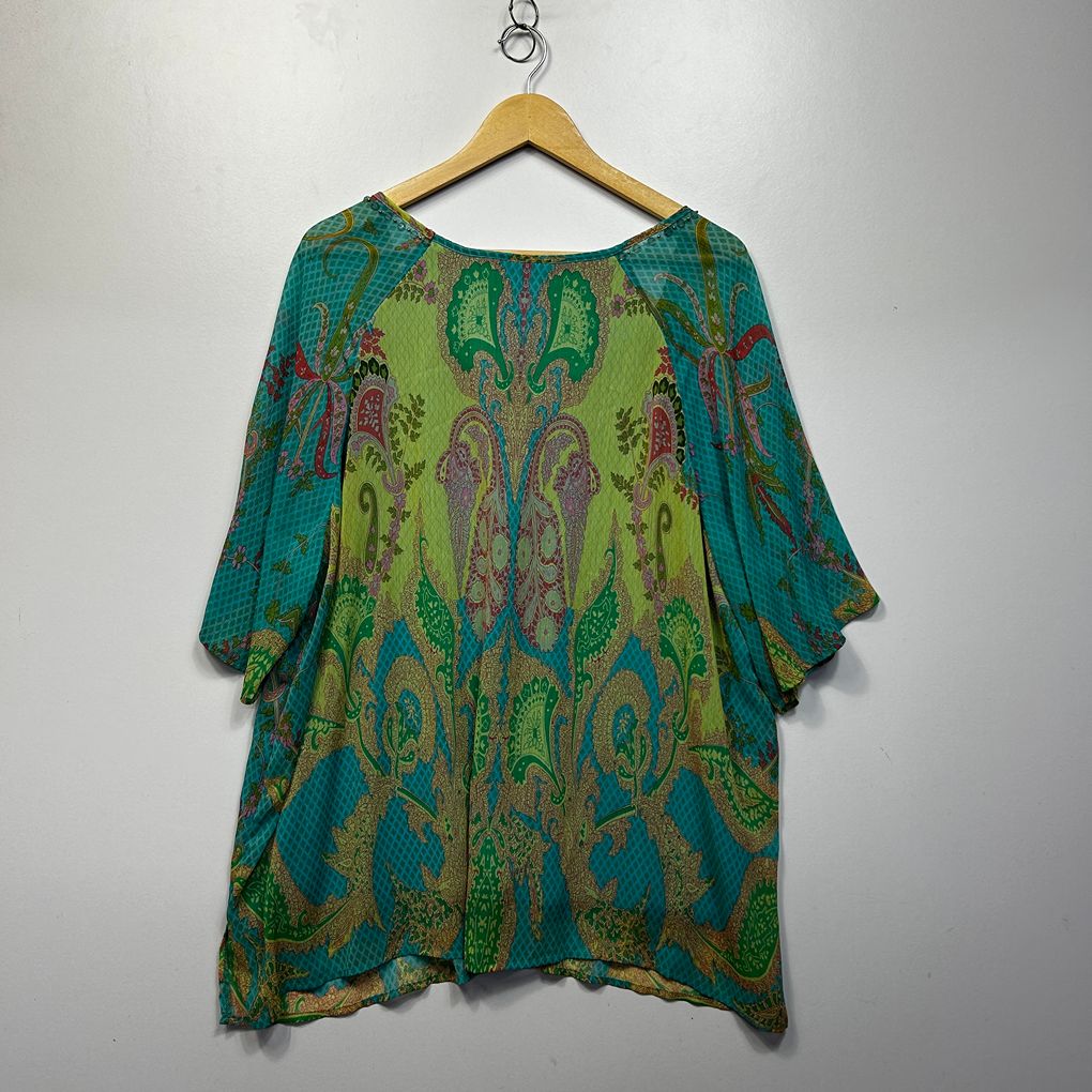 Beme Green Paisley Plus Size Top - Size 20