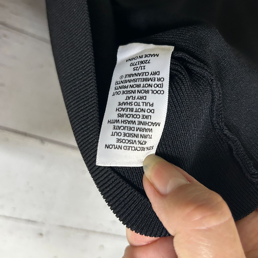 Preview Black Mini Skirt - Size XL