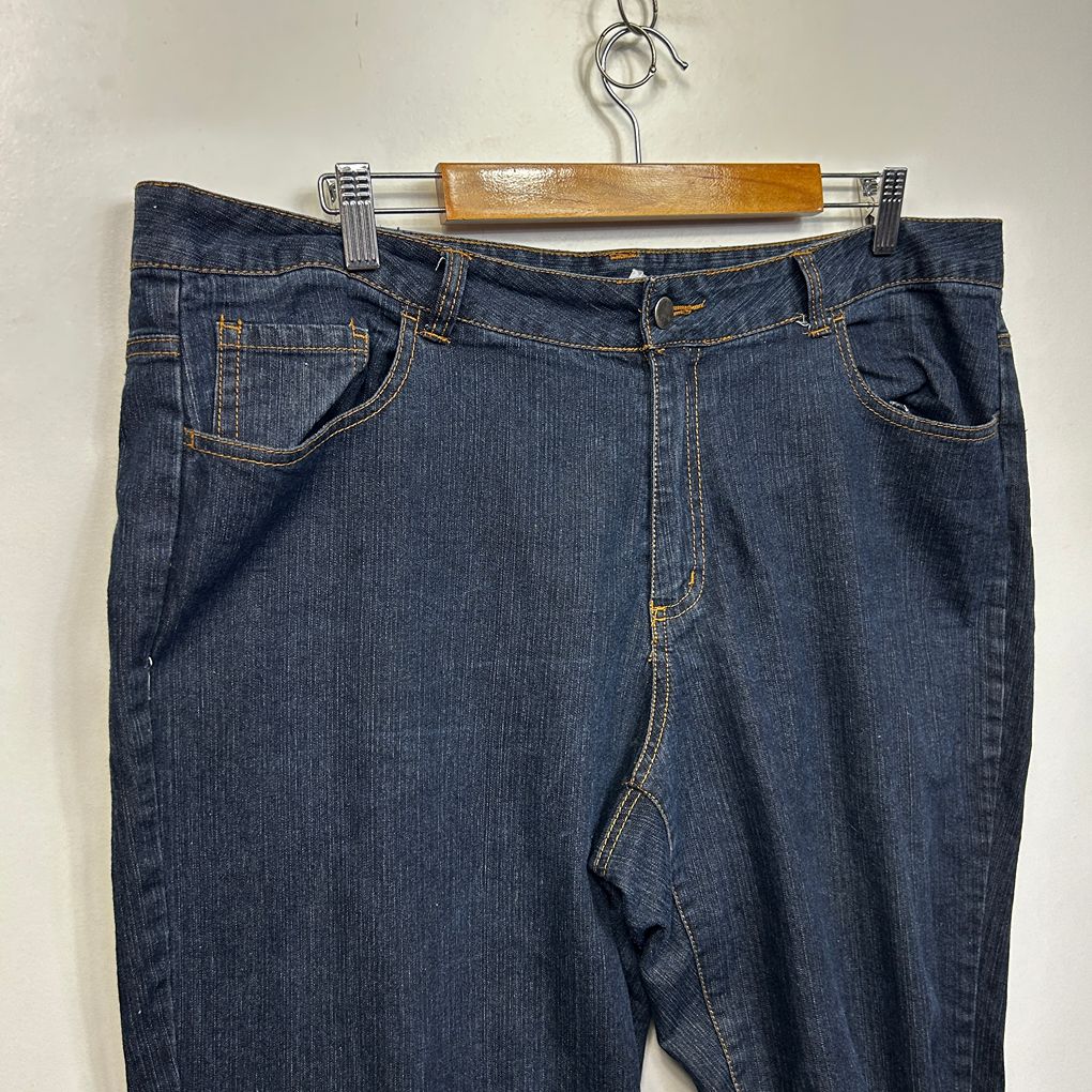 Avella Blue Jeans - Size 18
