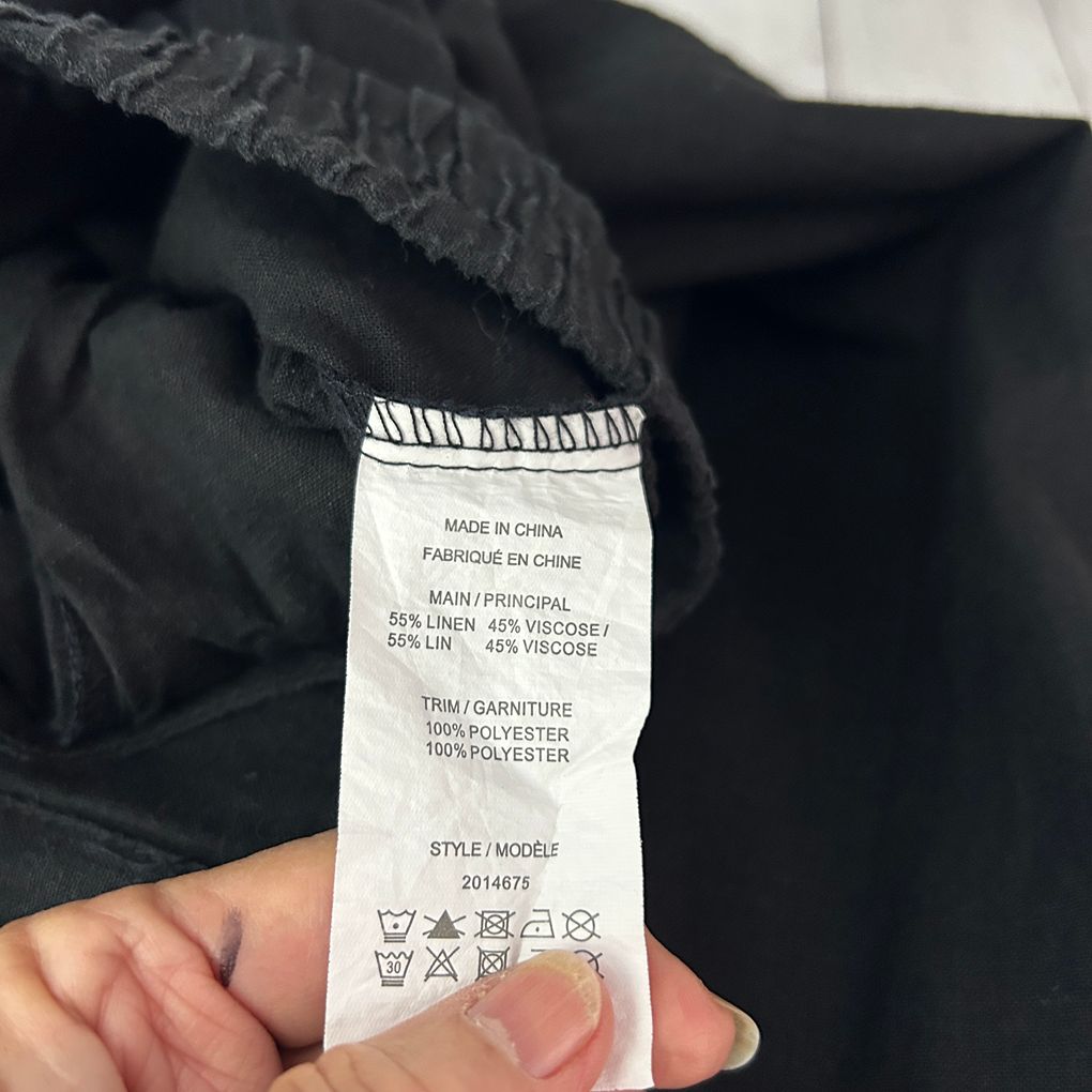 Katies Black Linen Crop Pants - Size 18