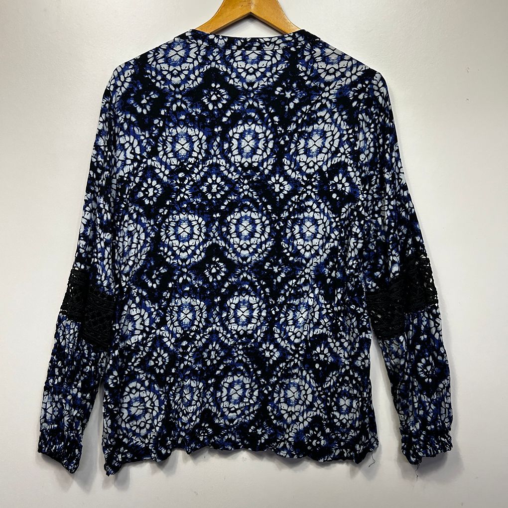 Rockmans Blue Black Print Plus Size Top - Size 18