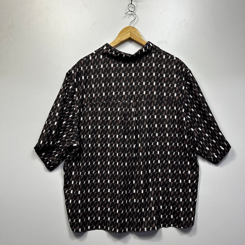 Fayt Label Black Plus Size Shirt - Size 18-20