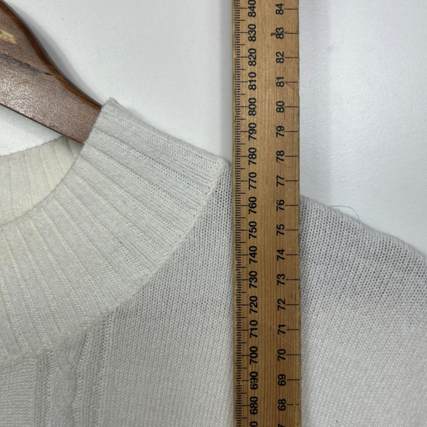 Millers Jumper Size XXL 16 18 White Cable Knit Long Sleeve