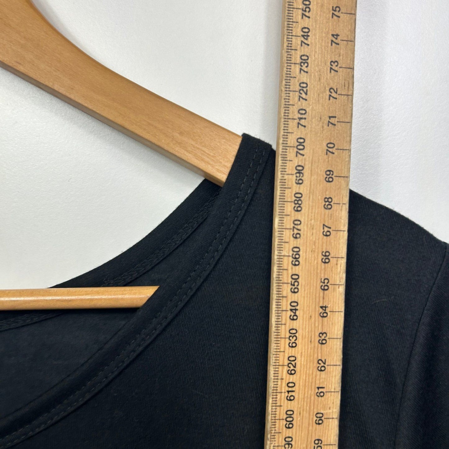 edited Tunic Top Size 24 Black Solid Short Sleeve Polyester Viscose