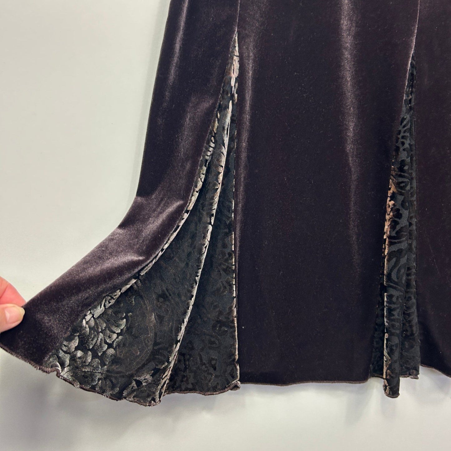 Vintage Swish Maxi Skirt Size 22 Black Textured Velvet Midi Length Y2K